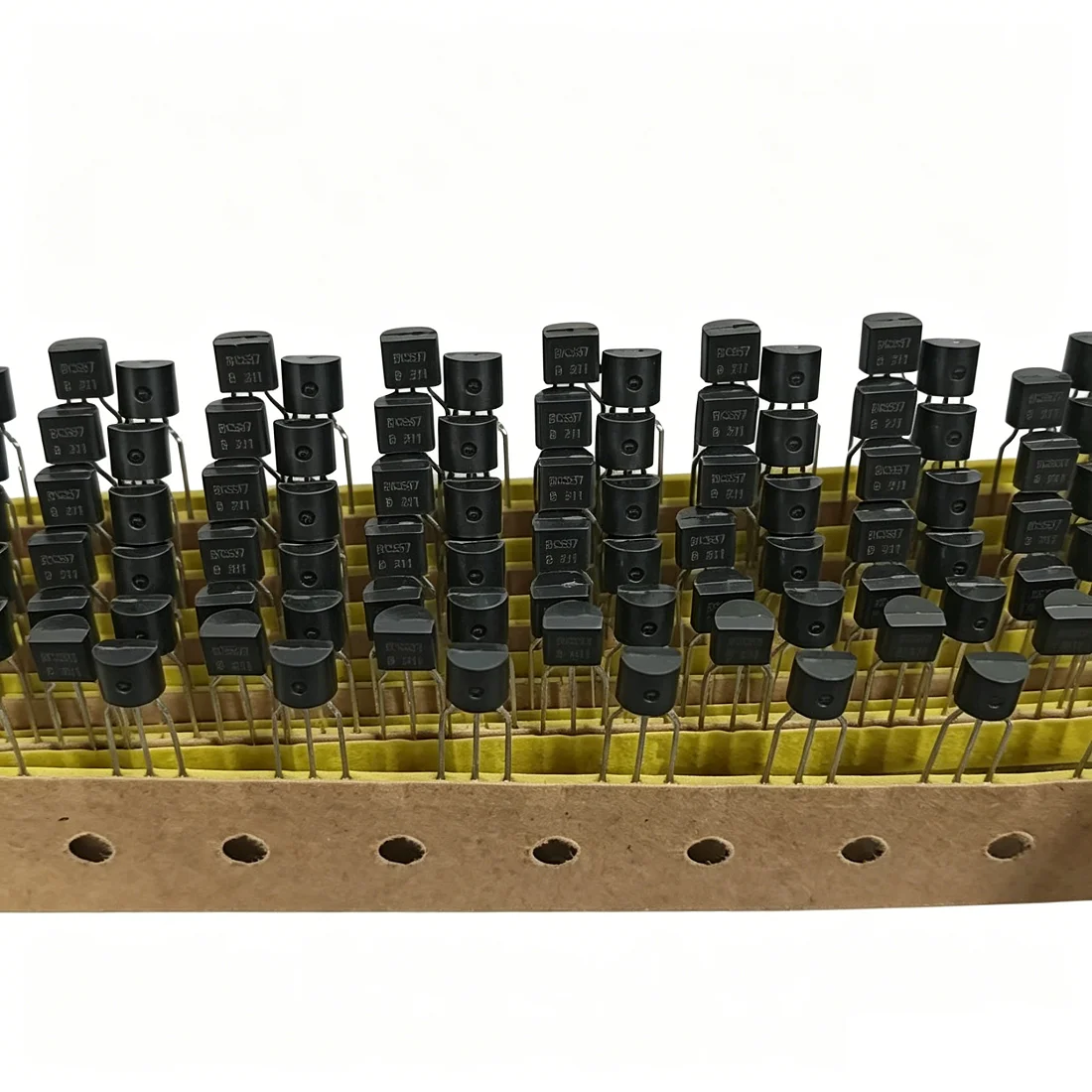 10 PCS BC557B TO-92 Through Hole Triode HFE 300-400 General Purpose Amplifier Transistor