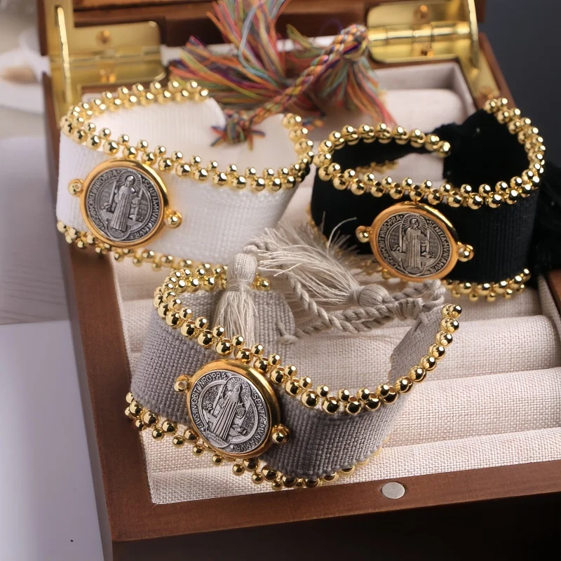 1 قطعة بوهيميا رمز ديني التيتانيوم الصلب مطرز سوار للنساء الذهبي مطلي قابل للتعديل شرابة اليد المعصم مجوهرات الأزياء