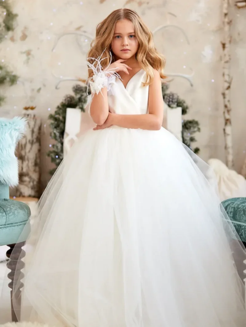 

Flower Girl Dresses White Tulle Puffy Skirt With Bow V Neck Sleeveless For Wedding Girls Birthday First Communion Gown