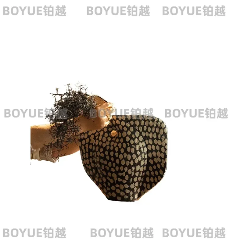 French Style Ceramic Vase Polka Dot Floral Design Home Decor for Living Room Study Hotel B&B Interior Decoration Ornaments