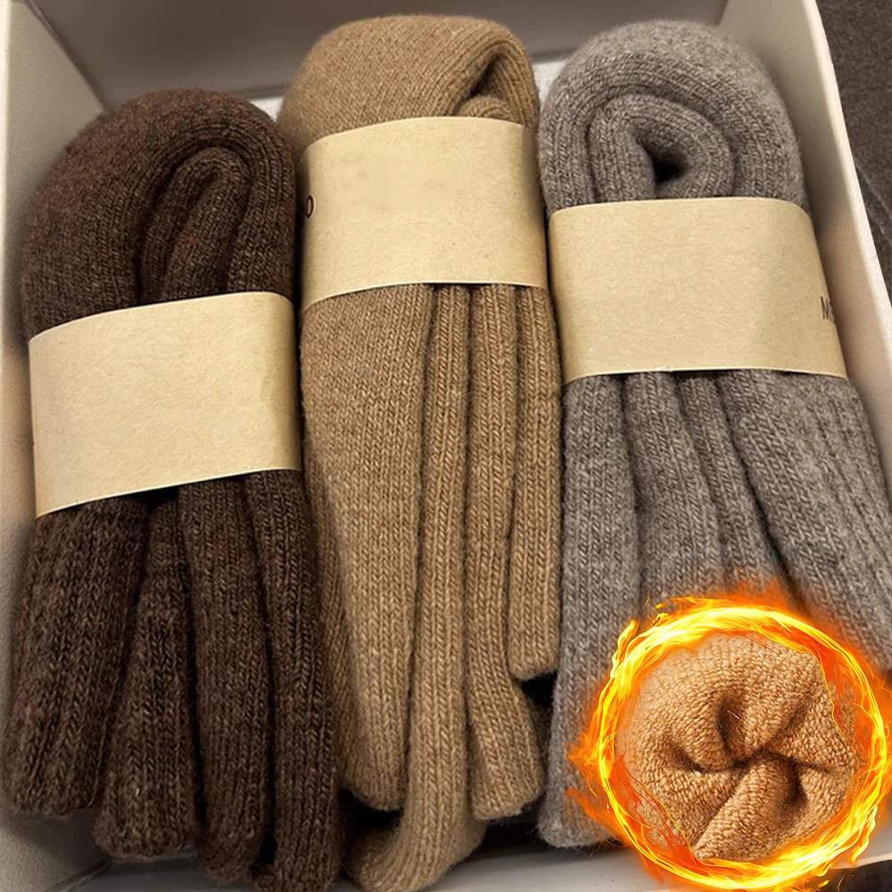 

2025 New Winter Warm High Quality Men Wool Male Socks Super Thicker Solid Merino Wool Socks Against Cold Snow Women Sock