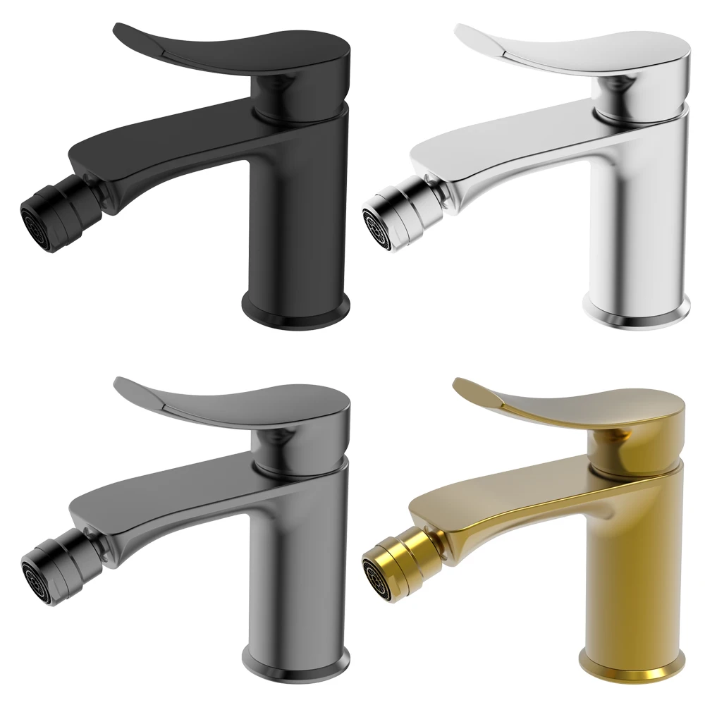 فوهة ماء من مادة النحاس يمكن أن تدور 360 درجة منتجات بيديت بيديت للمرحاض