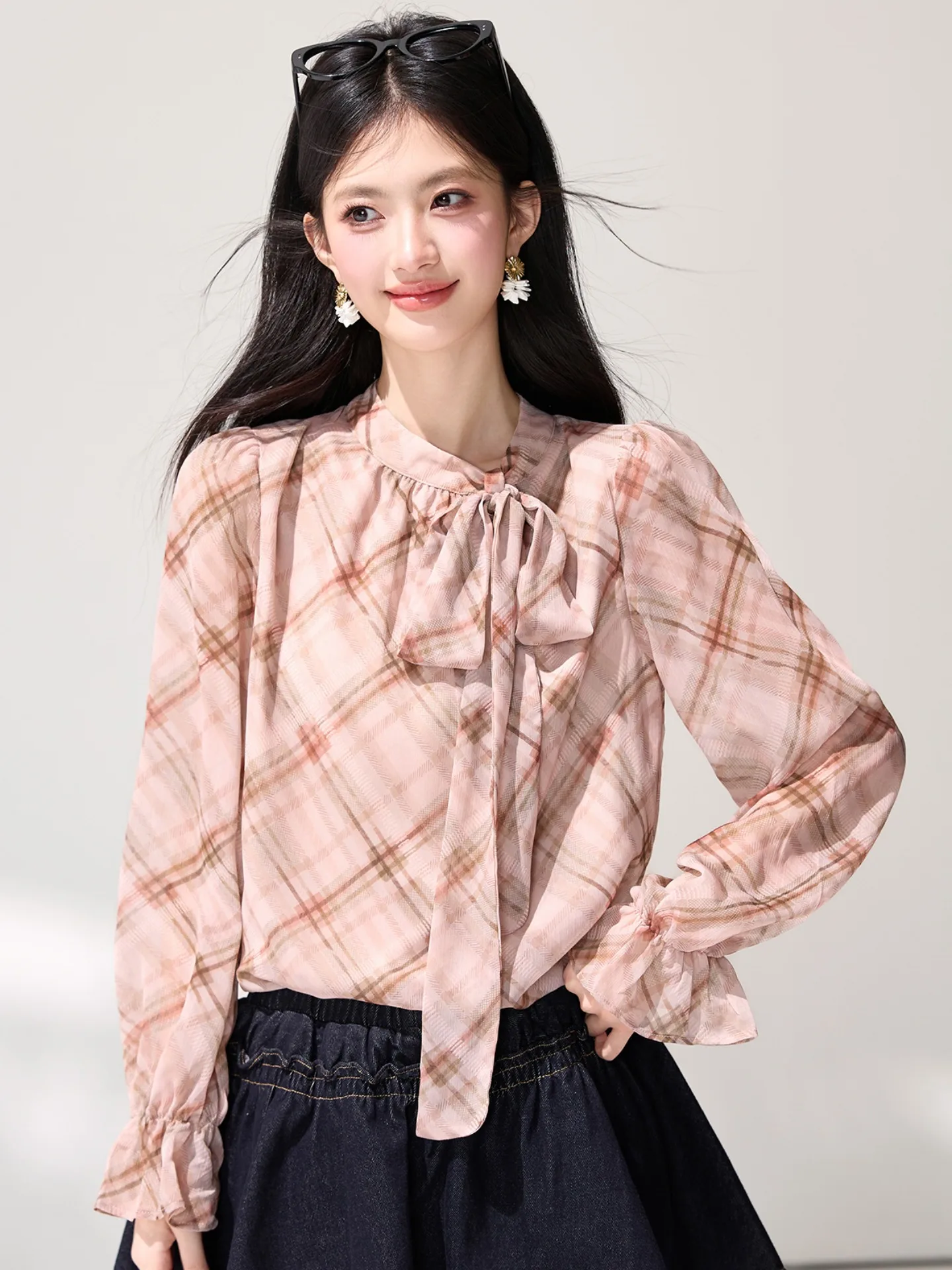 

Retro Plaid Shirt Women's Spring Fashionable Beautiful Long Sleeve High-End Feeling Top Knot Loose Fit Casual Wear