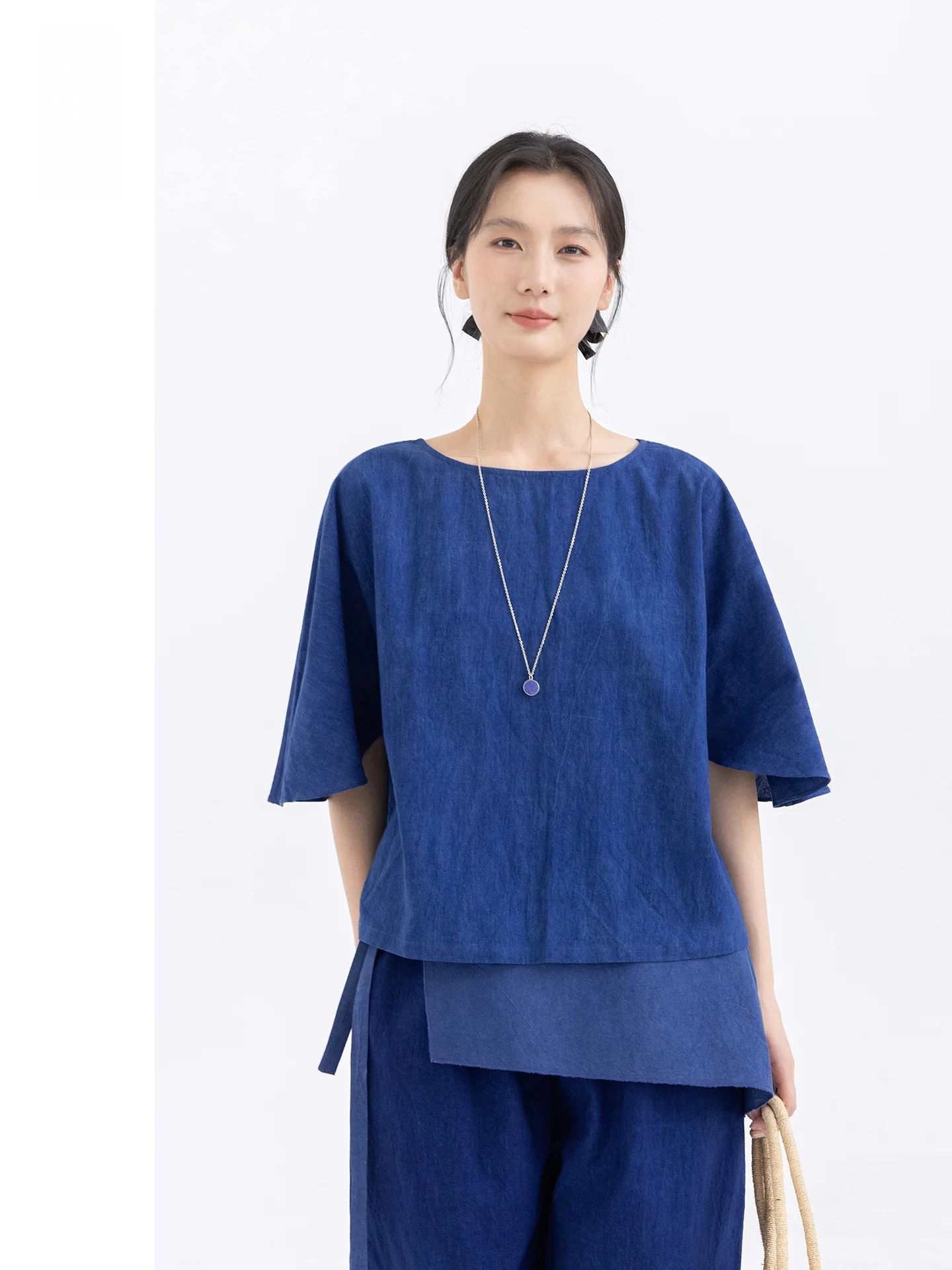 

Новая коллекция Leaf: Женская повседневная свободная дышащая футболка с круглым вырезом из 100% хлопка, окрашенная растительными красителями, с коротким рукавом, летняя