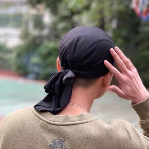 Imagen 2 del producto Anime Roronoa Zoro Cosplay cabeza bufanda accesorios Prop verano hombres corriendo montar pañuelo sombrero de pirata capucha de playa gorras pequeñas