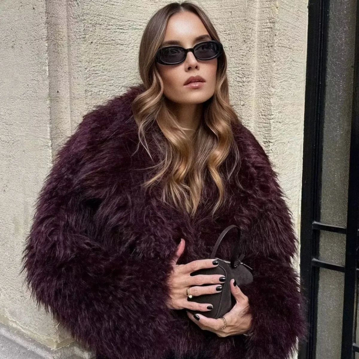 2025 chaqueta de piel de visón de invierno para mujer, pelo largo empalmado, Color puro, prendas de vestir de piel de imitación para mujer, abrigo de piel ecológica de lujo para ir al trabajo