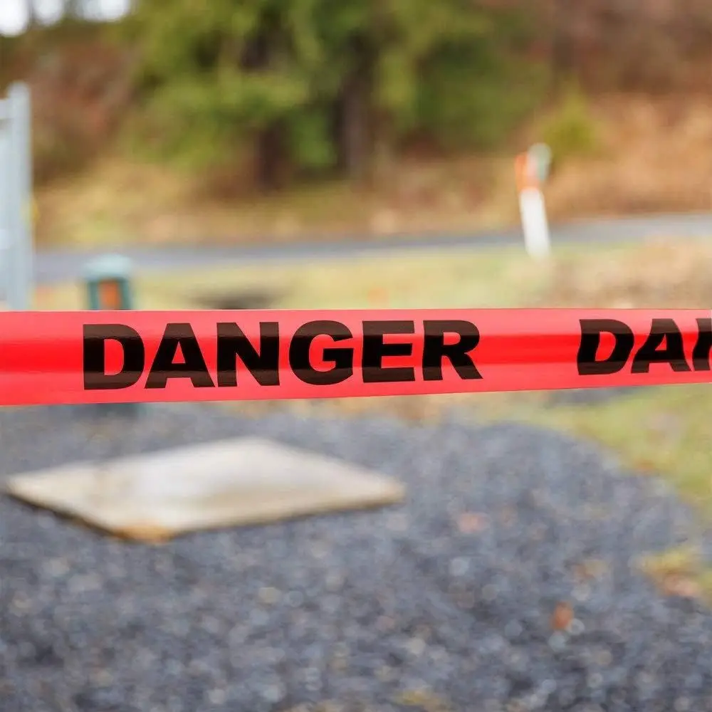 Widely used 7.5cm*100M Red Danger Tape Non-Adhesive Roll Caution Barrier Tape Safety Warning Tape Danger Construction