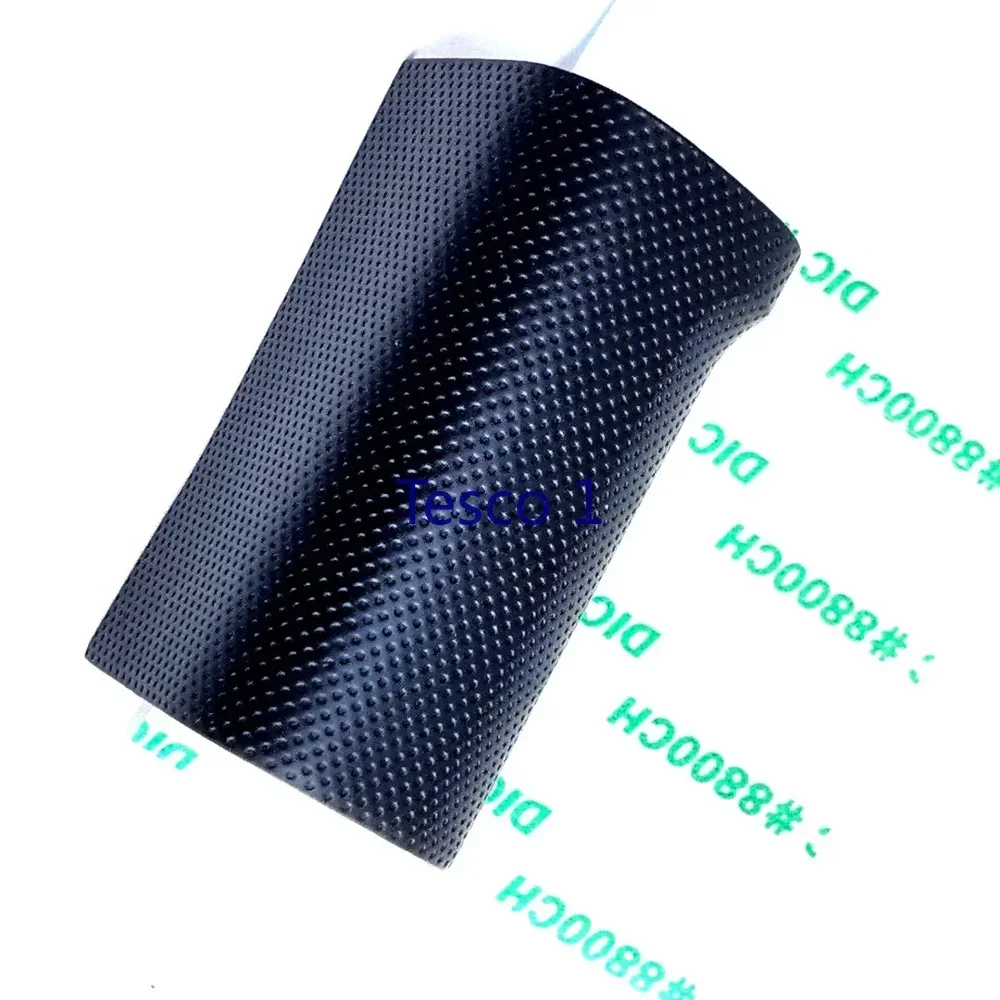 

НОВЫЙ оригинальный резиновый чехол-накладка для передней рукоятки беззеркальной камеры Sony ZV-E10 ZVE10 с клейкой лентой, запчасть для ремонта и замены