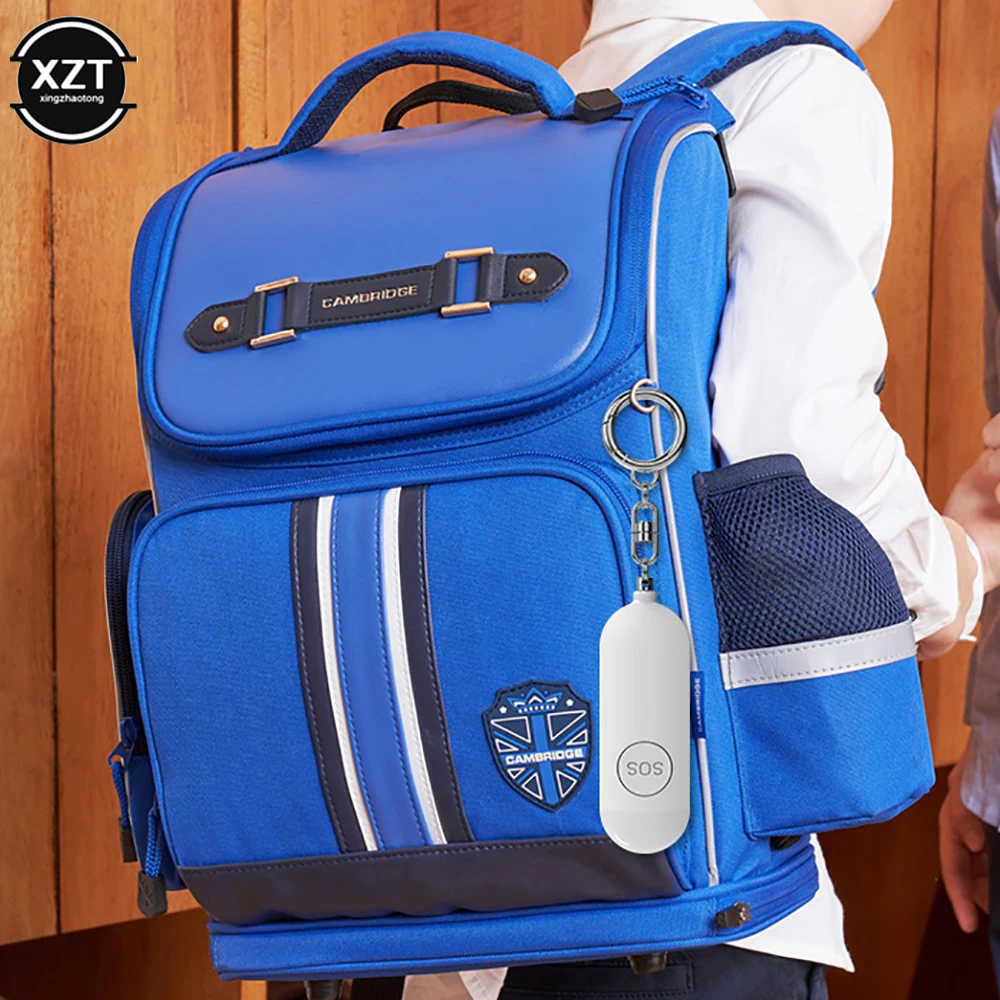 พวงกุญแจสัญญาณเตือนป้องกันตนเองเพื่อความปลอดภัย130dB ป้องกันหมาป่าสำหรับเด็กผู้หญิงเด็กพวงกุญแจสัญญาณเตือนฉุกเฉินกรีดร้องแบบมีเสียงดัง pengaman diri