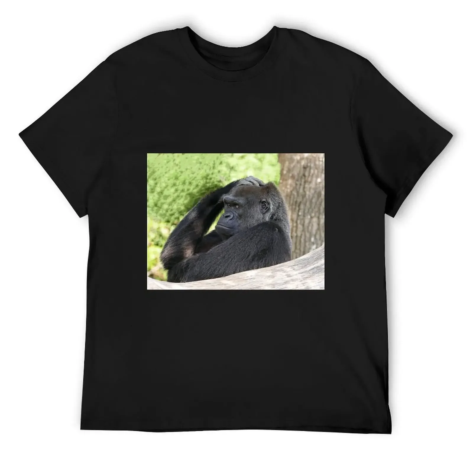 540/ finition 2022 : Gorilla atitude and Expression of a human by Okaio Création Olavia - Olao T-Shirt