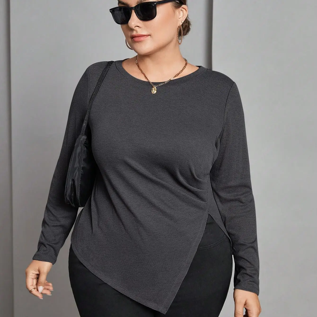 

2024 Women plus Large Size Long Sve Ey Blouse Tirt Pear ape Fit Autumn Faion Ladies plus Size Inner Wear Top