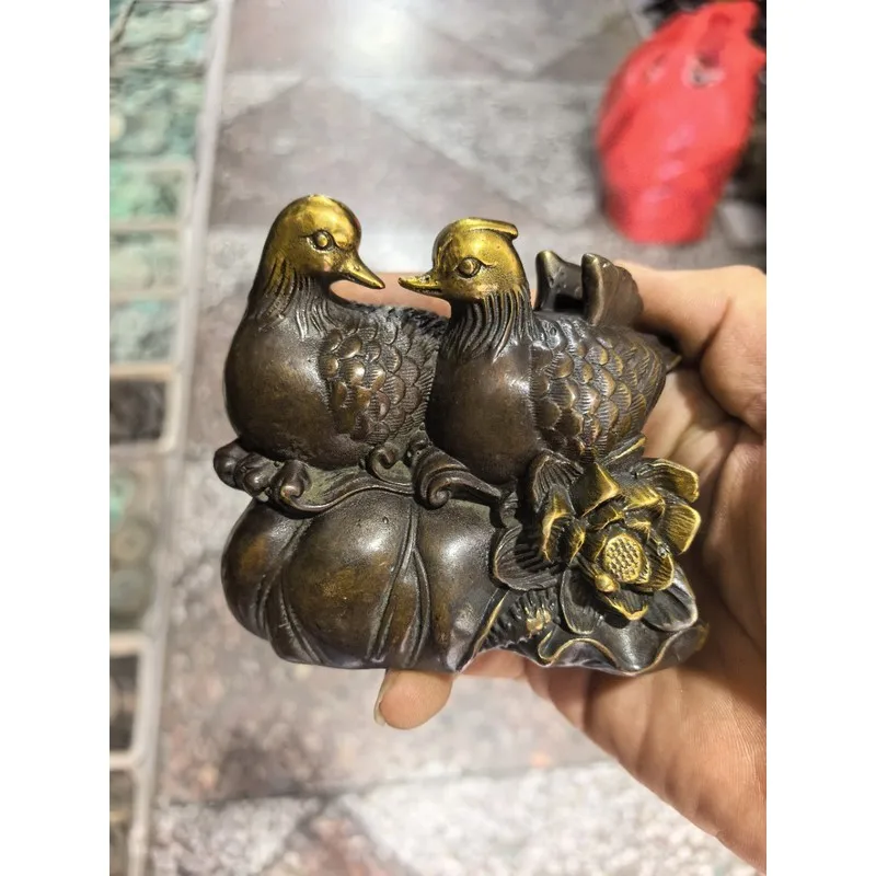 Wholesale Antique Brass with Distressed Finish Mandarin duck figurine Copper 