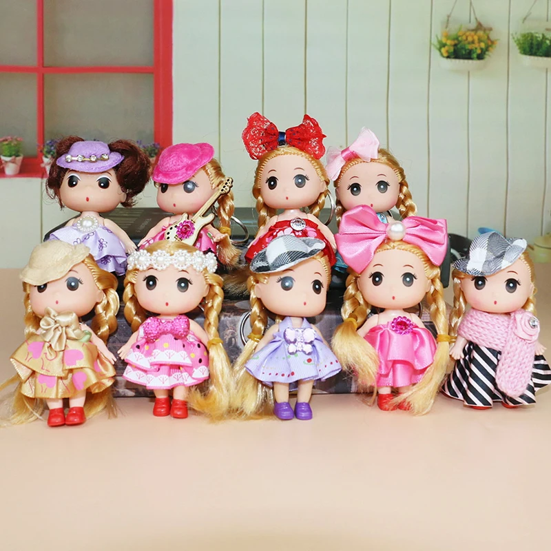 5Pcs Cute Long Hair Little Doll Keychain Lovely Doll Keychain Dolls In Dresses Pendant Kids Small Toys Birthday Festival Gift