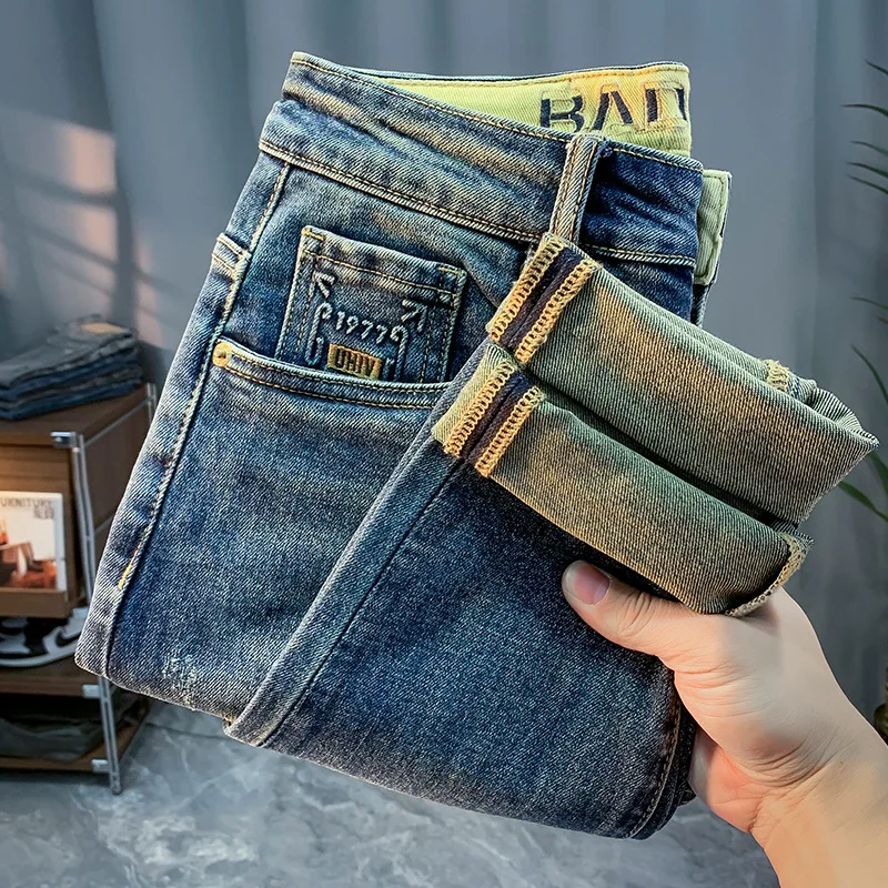 High-End and Fashionable Jeans Men's Slim Fit Skinny 2024 Spring and Autumn New Casual Simple Hot Stamping Flower Trousers