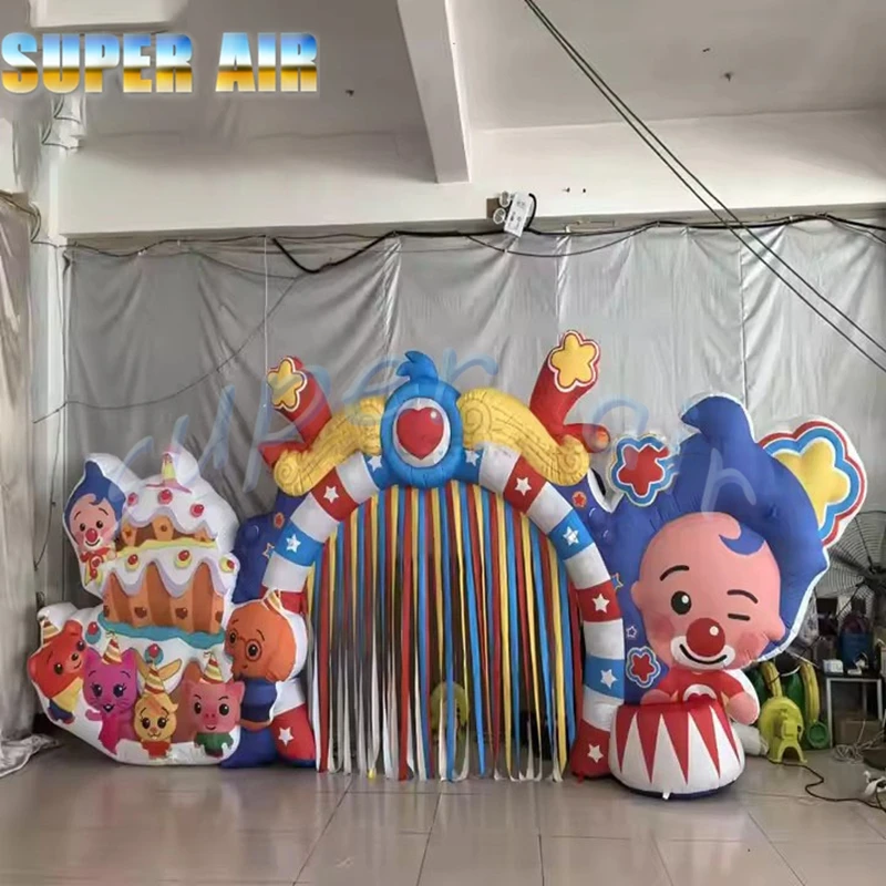 Mode benutzerdefinierte Luft Cartoon Bogen Ballon aufblasbare Cartoon Charakter Bogen für Party mit einer Vorhang Tür