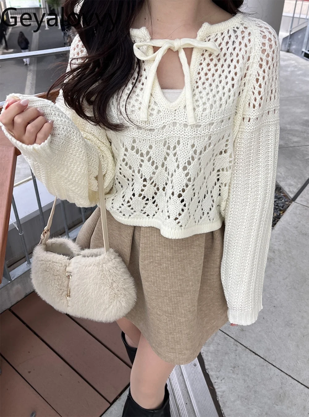 

Japanese Style Simple Bow Tie Round Neck Hollow Knit Short Pullover Sweet Girls Long Sleeve Loose Versatile Solid Color Top