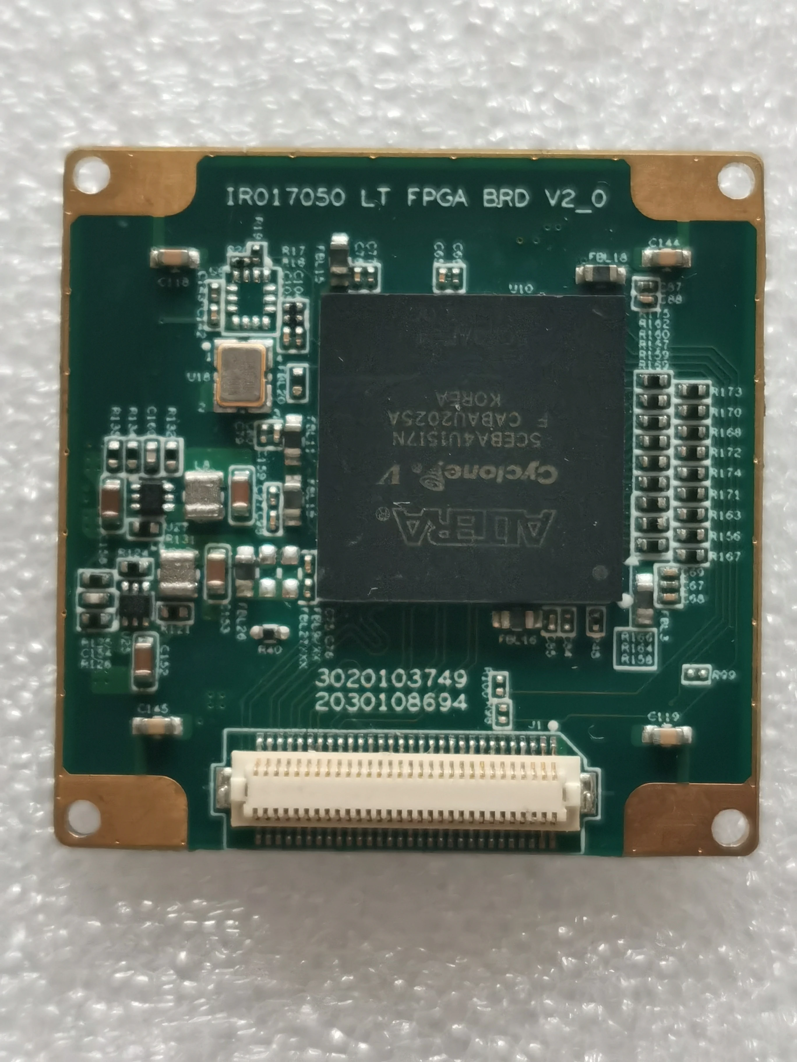 

5ceba4u15i7n Б/у IRO17050 LT640 FPGA BRD V2.2/1.3 Airui Micro NightVisionКamera Тепловизионная система Аксессуары для материнской платы