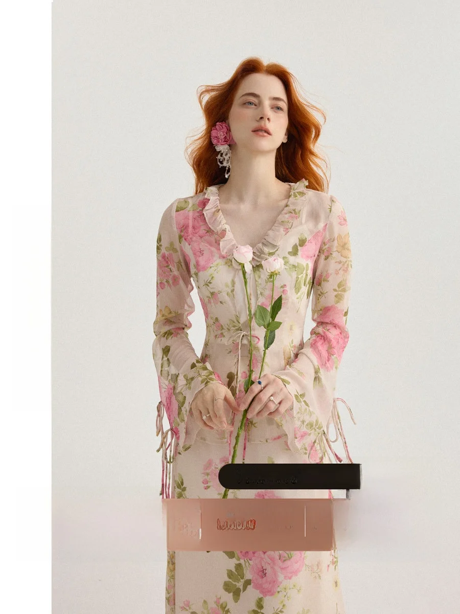 

Комплект из топа с длинными рукавами и юбки миди с цветочным принтом, женская модная одежда для весны, лета и осени, облегающий фасон, французский стиль.