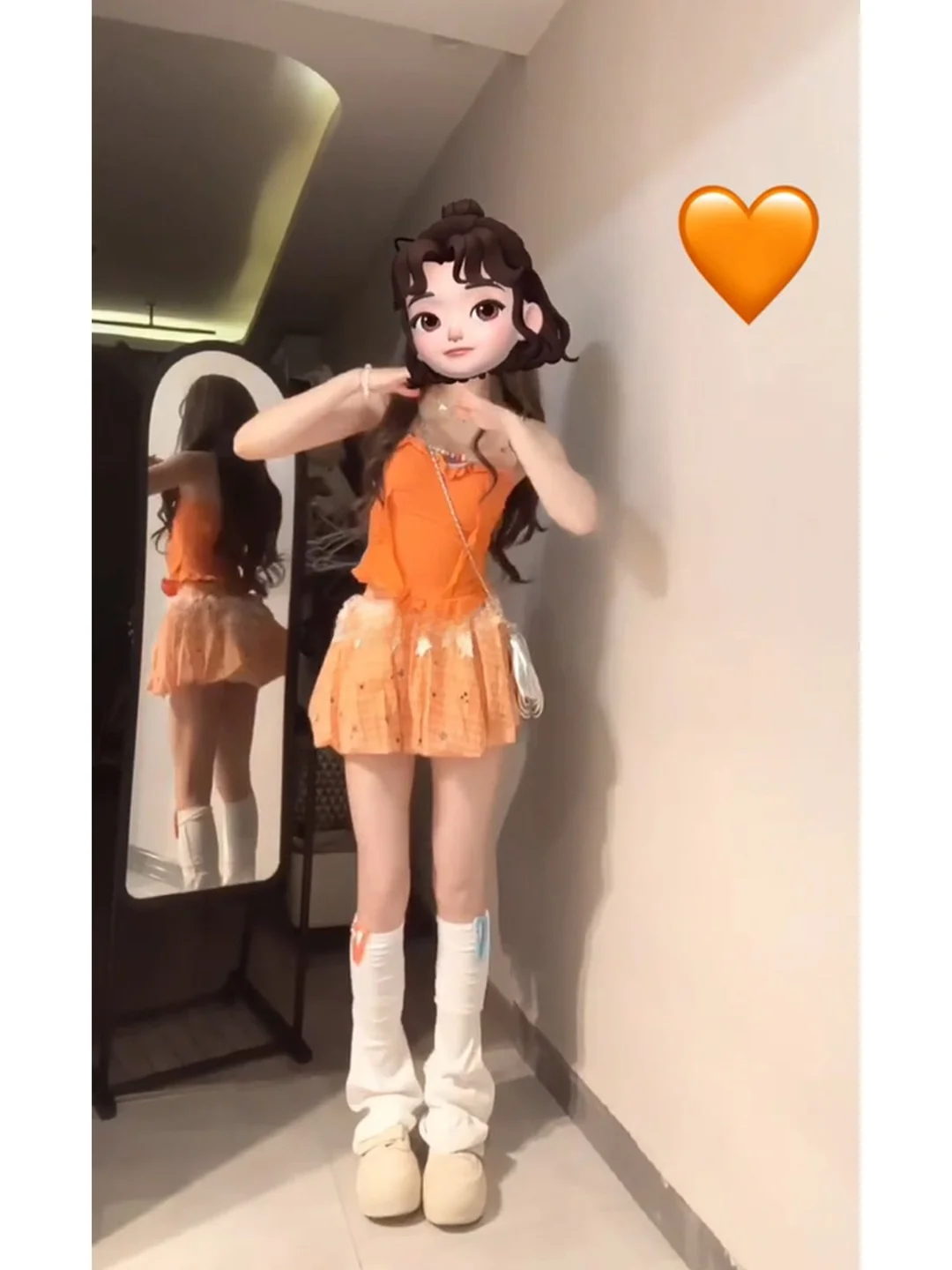 ชุดเซ็ตสองชิ้น เสื้อครอปเอวเข้ารูปลายสก็อตสีส้มหวานสไตล์ฤดูร้อน พร้อมกระโปรงทรงดอกไม้ สำหรับผู้หญิง