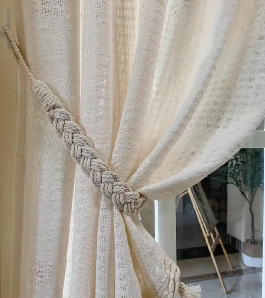 Handmade twisted rope curtain tiebacks, suitable for living room and bedroom home decoration.