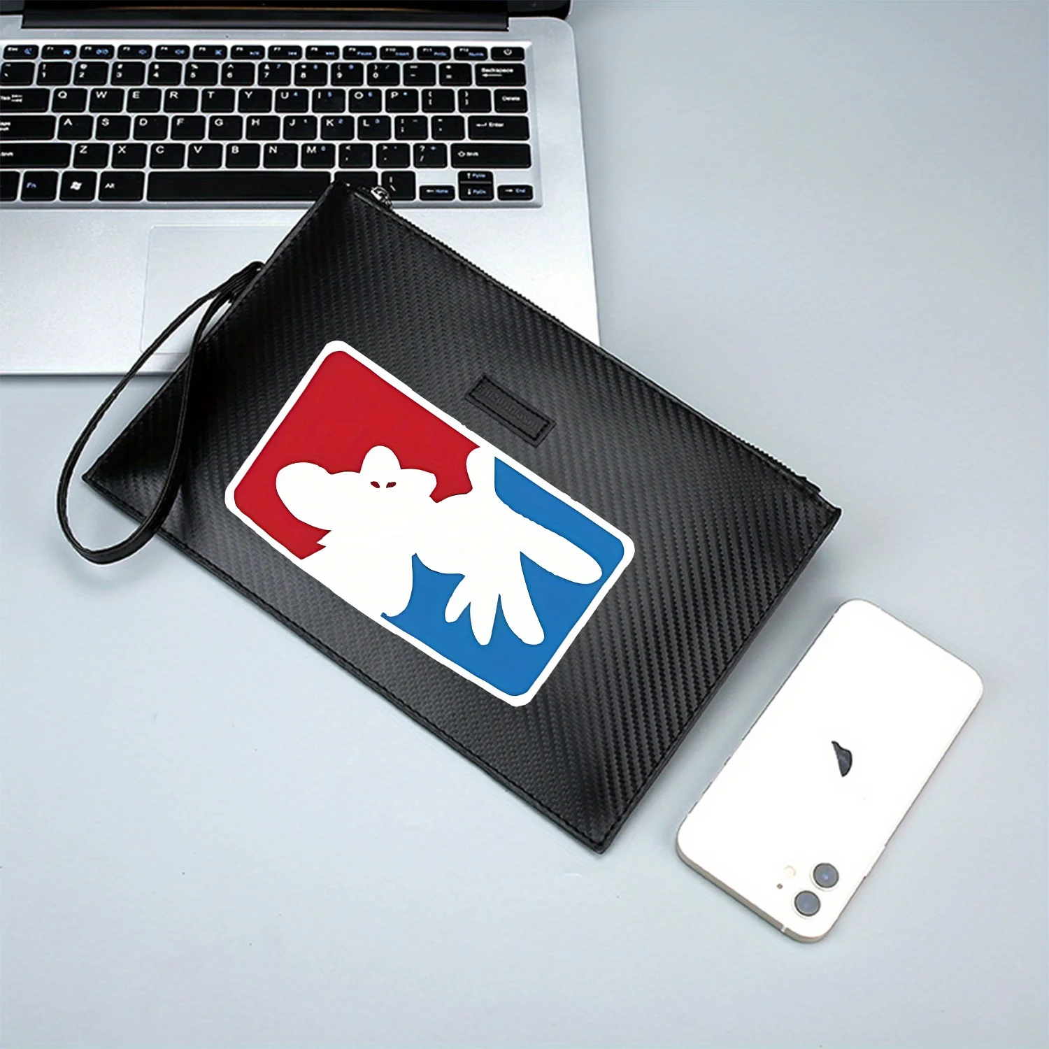 حقيبة يد رجالية من البولي يوريثان بتصميم شعار لفتة يدوية كرتونية أنيقة ومطبوعة وعملية للحمل اليومي