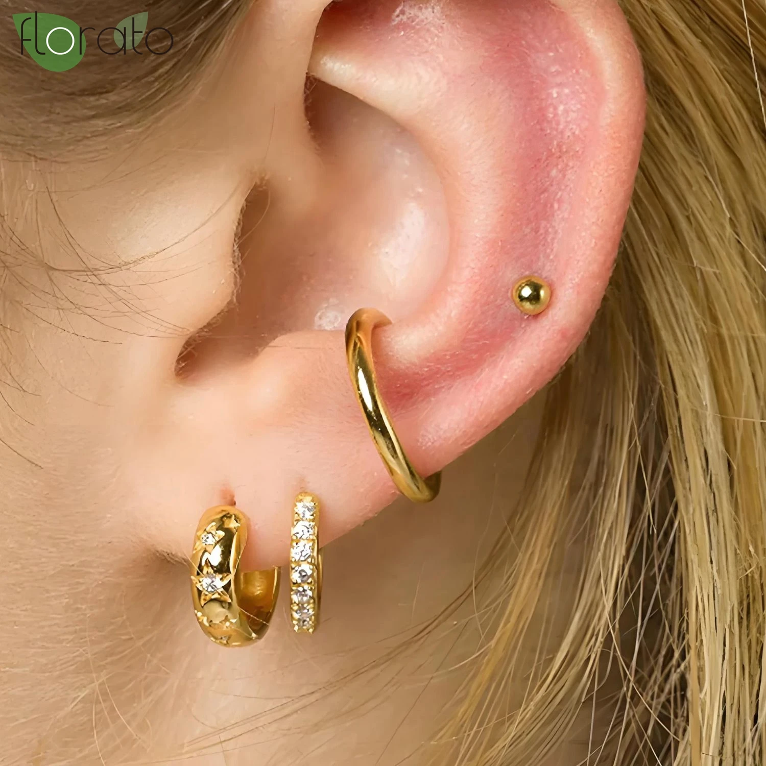 

2026 New Hot Inlaid Star Zircon Hoop Earrings for Women 925 Silver Needle Trend Rhinestone Ear Buckle Punk Elegent Jewelry Gift