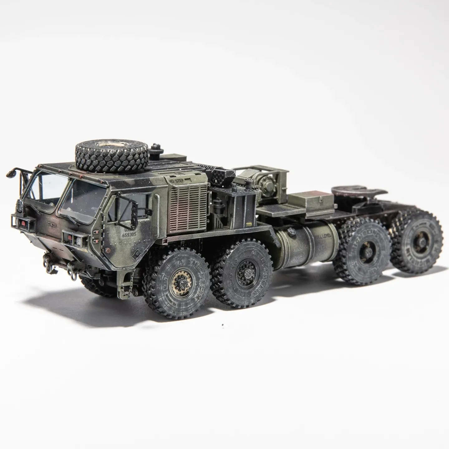 AM 1/72 US Patriot MPQ-53 Fire Control Radar Vehicle, can be matched with diorama and Patriot missile finished model