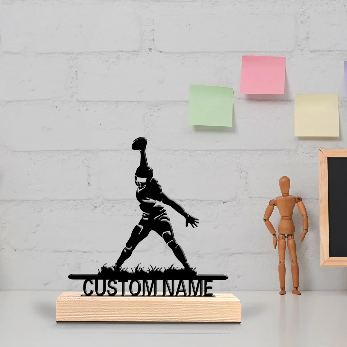 Estatuas de Metal personalizadas con estilo para jugadores de fútbol americano, arte metálico con Base de madera, perfecto para dormitorios, conmemorativo, 1 ud.