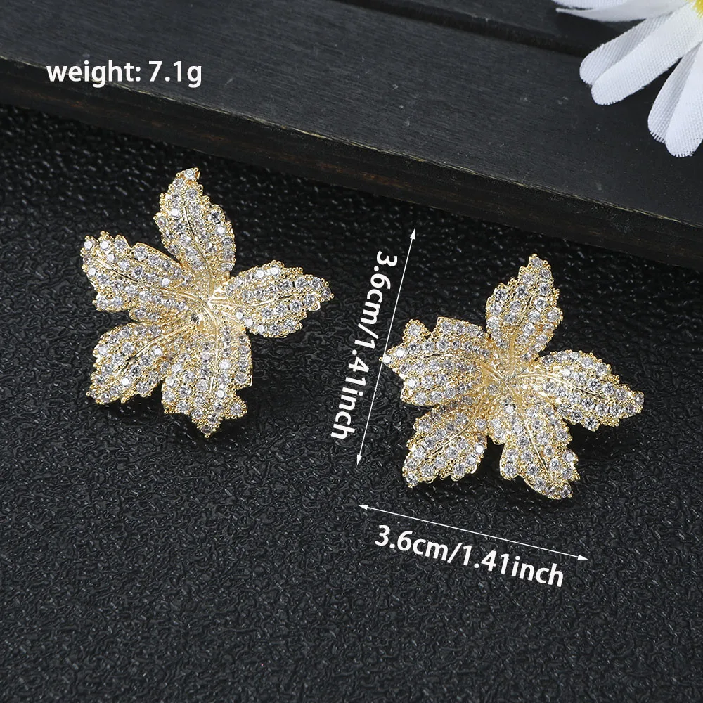 Luxury and minimalist foliage women's wedding party cubic zirconia Dubai UAE Day earrings E1619