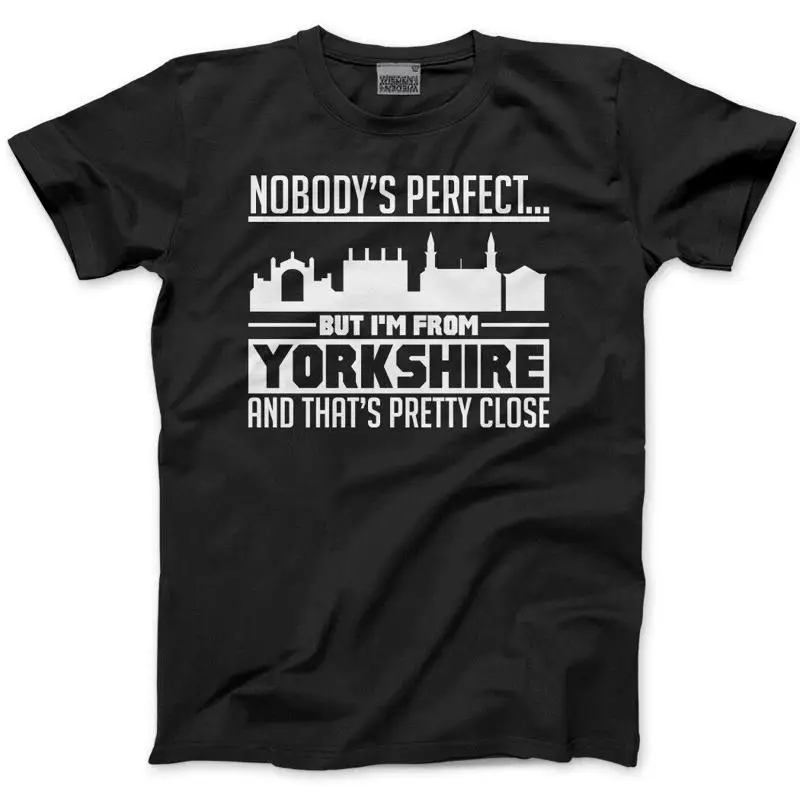 Nadie es perfecto pero soy de Yorkshire camiseta para hombre York Tea