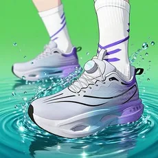 

Кроссовки с кожаной поверхностью и вращающейся пряжкой из настоящего карбона, спортивная повседневная обувь, легкая пара обуви, мужские кроссовки