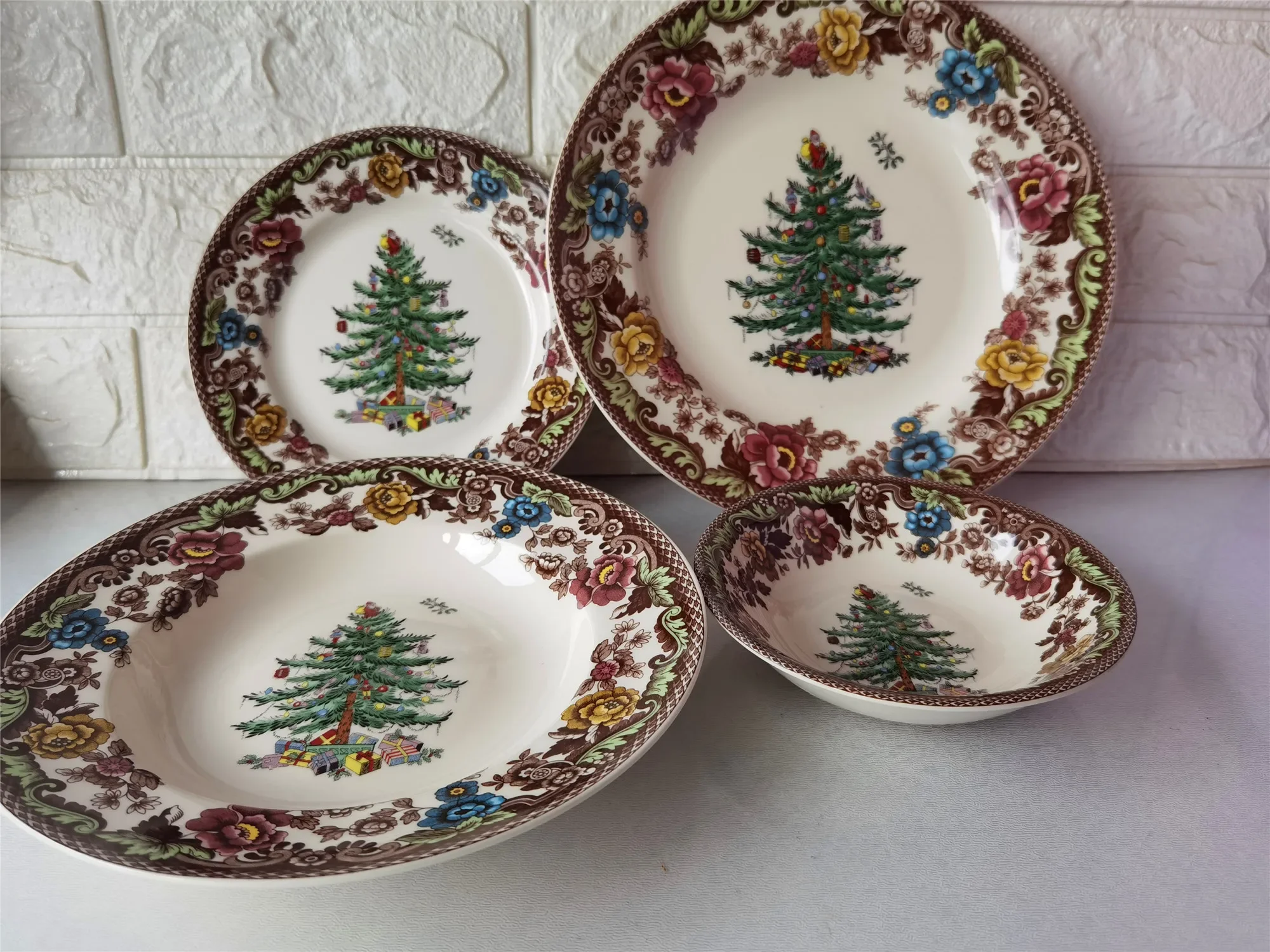 

Christmas Series Steak Plate Breakfast Plate Soup Plate Cereal Bowl