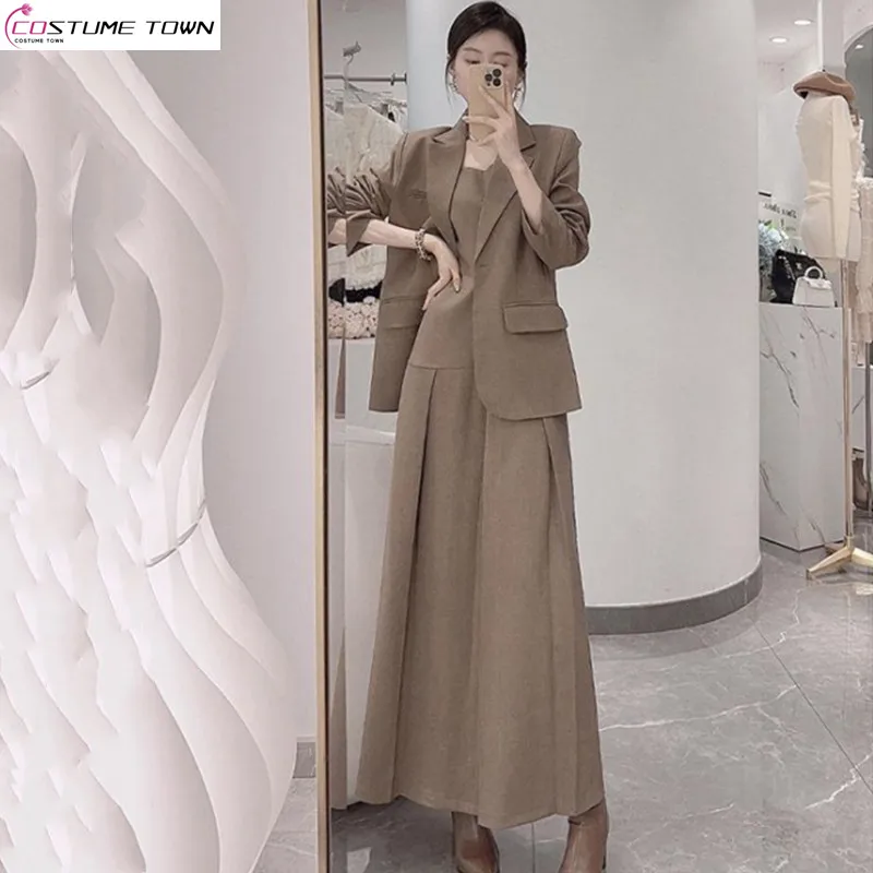 

Autumn and winter Korean version of the new high-end light luxury high-end suit top+suspender dress trend