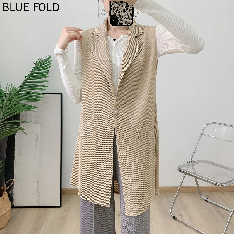 MIYAKE Fish Scale Pleated Vest Autumn New Style Pleats Temperament Simple Sleeveless Lapel Cardigan Pleated Vest