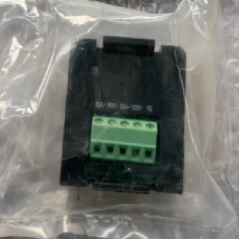 

Новый оригинальный модуль CP1W-CIF12-V1 CP1W-CIF01 CP1W-CIF11