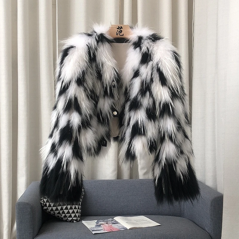 

2024 New Real fur,Fall and Winter High fashion Streetwear Women Fashion Genuine fur coats Luxury knitted fox fur jackets Outerwe