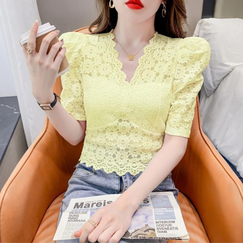 Blouses Women Elegant Design V-neck Leisure Popular Mature Summer Ladies Streetwear Ulzzang Sexy Charming Lace Holiday Fashion