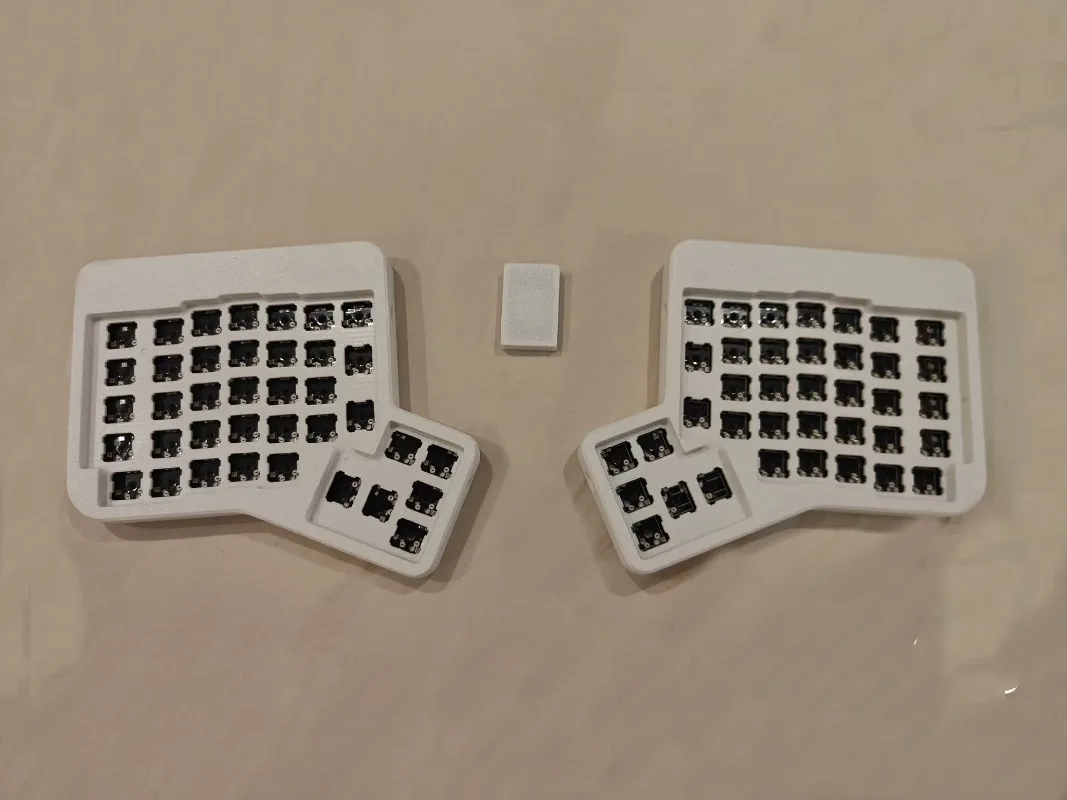 Ergodox Split Keyboard Kit 2.4G Wireless 3DPrinting Ergonomics Custom Hot-swap Keyboard Kit Support Vial/VIA Game Split Keyboard