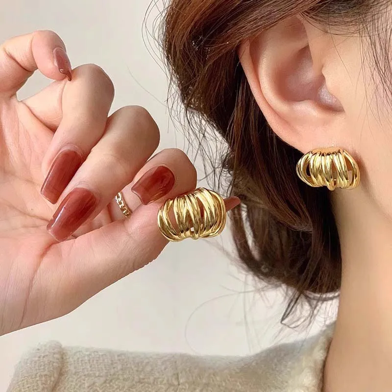 Vintage Metal Multi-layer Lines Stud Earrings for Women Minimalist Gold Color Hollow Geometric Earrings 2024 Trend Party Jewelry