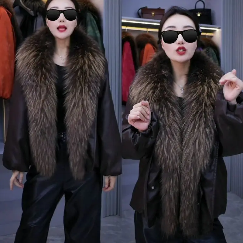 Modischer, dicker, lockerer, schlankmachender Lederjacken-Oberteil mit großem Pelzkragen – Trendiger, warmer Leder-Mantel für junge Leute