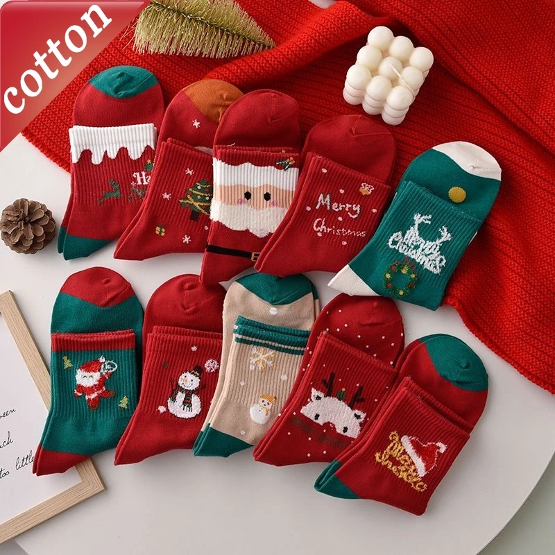 

5 Pairs Unisex Socks Set Cartoon Christmas Outfits Funny Kawaii Versatile Mid Tube Socks High-quality Cotton Socks For Couples