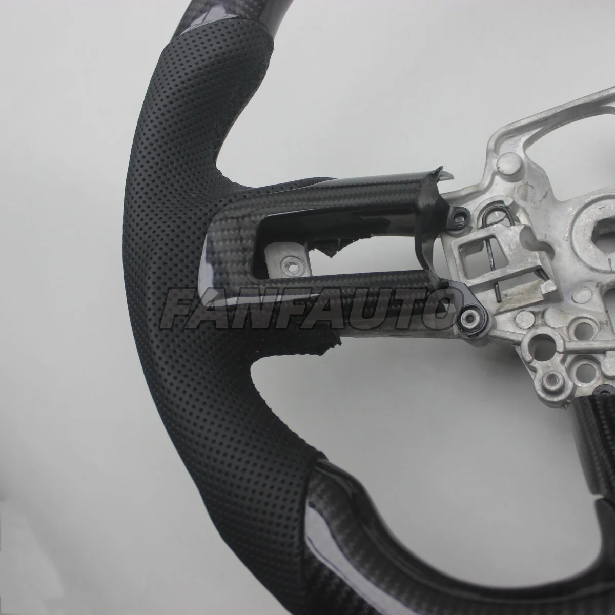 Replacement D Shape eal Carbon Fiber Steering Wheel for Ford Mustang 2018-2023