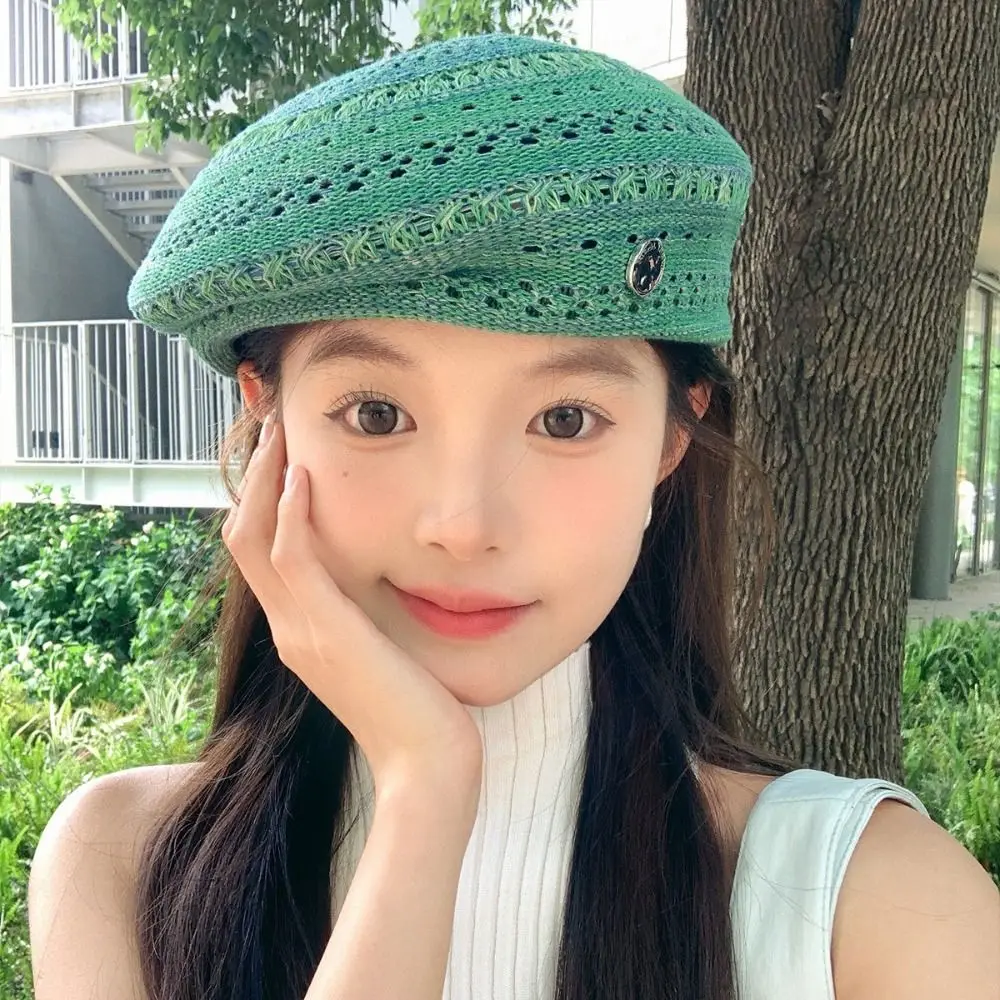 

Japanese Style Hollowed Out Beret Hat Fashionable Thin Weave Painter Hat Vintage Fresh Color Crochet Knitted Cap Beach