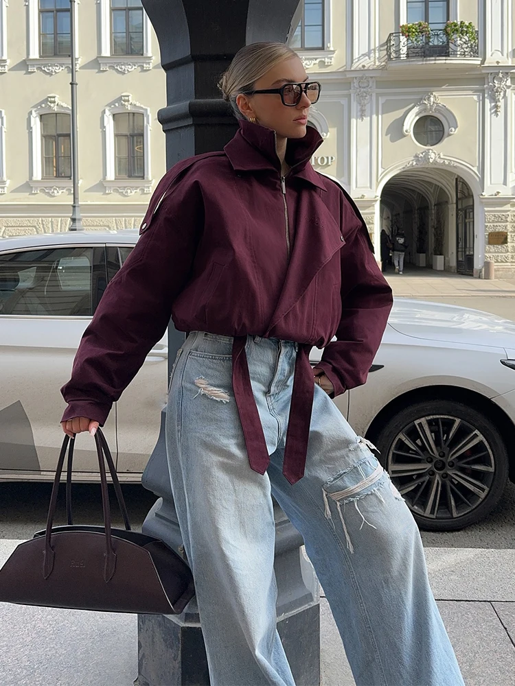 

2025 Fashion Burgundy Zipper Bomber Jacket Women Loose Stand Collar Button Long Sleeve Pocket Short Coat Lady Street Outerwear