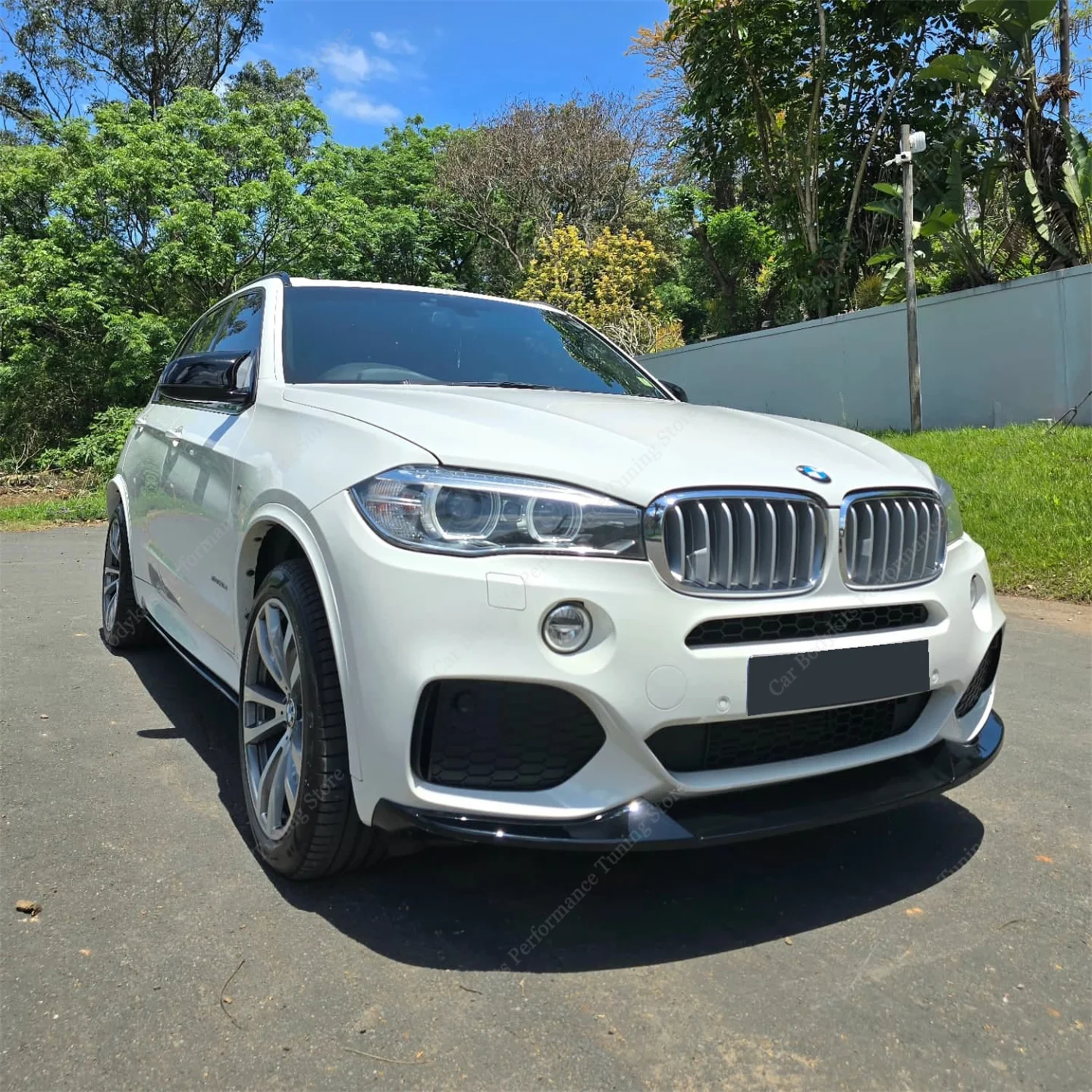 と互換性があるBMW X5 F15 スポーツ 2014-2018 車用フロントバンパー 