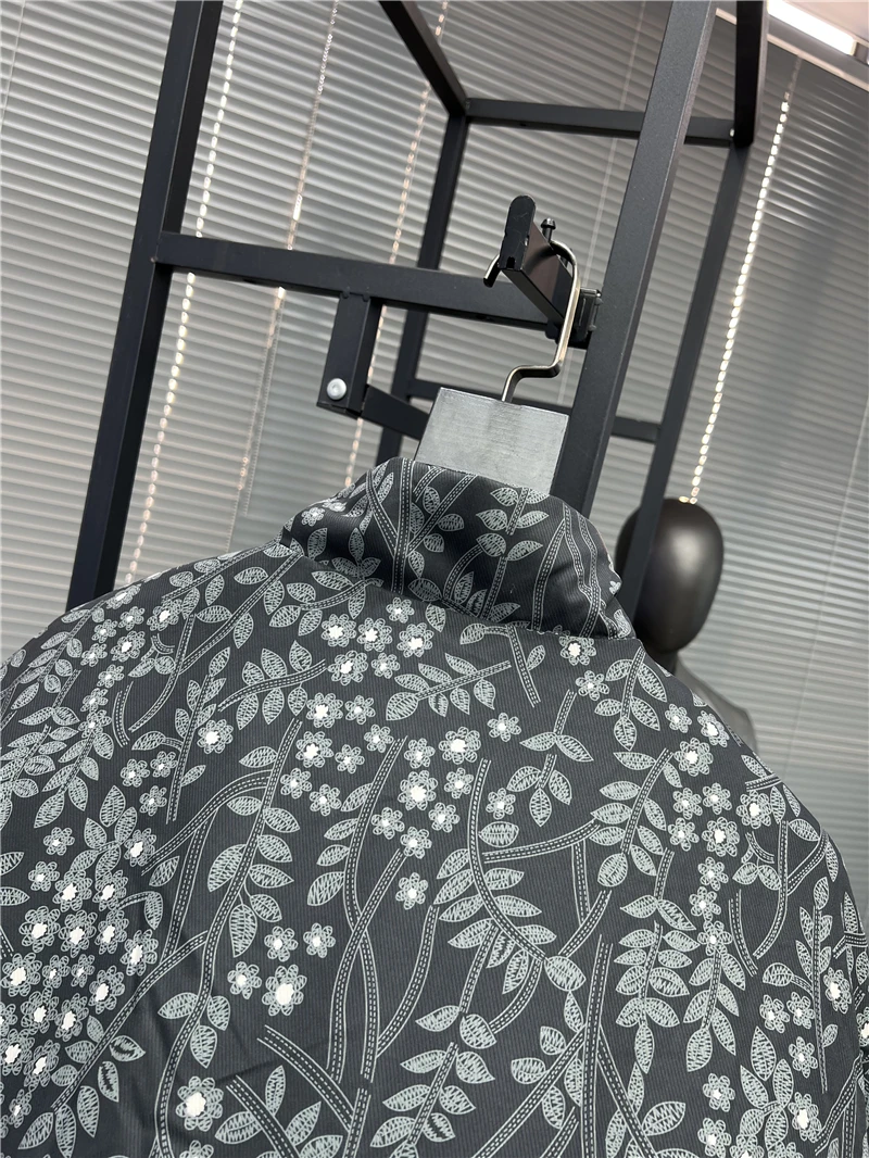 دافئ الأزهار طباعة الرجال القطن Jaet الوقوف طوق كامل الجسم Faionable الخريف الشتاء Thiened Ci عارضة الوقوف صالح