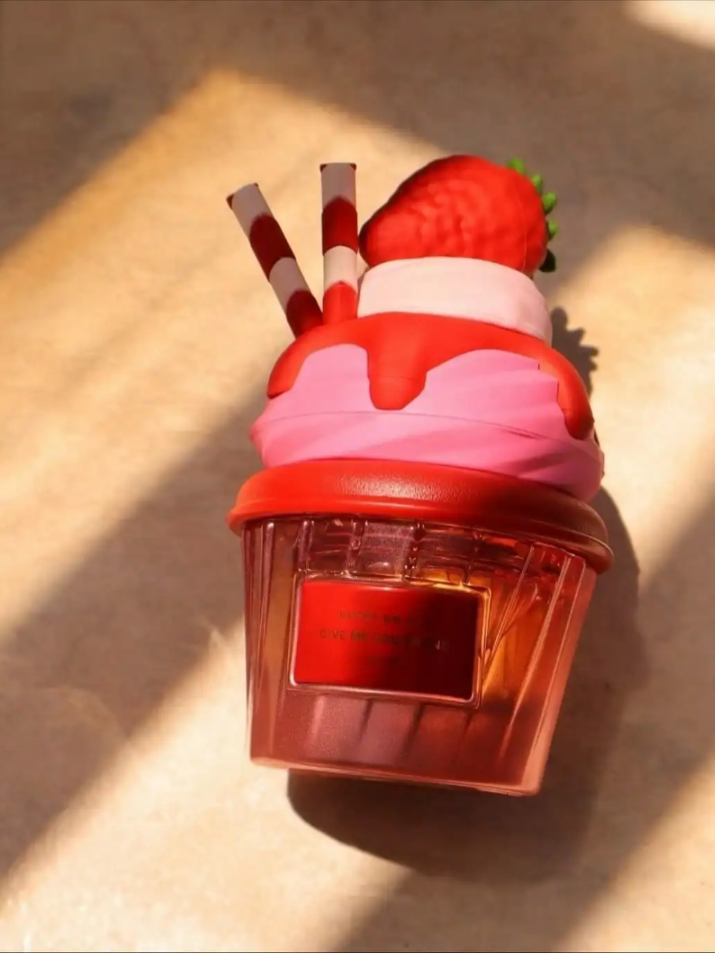 

Berry on Top Edp 75 мл — роскошный крем-аромат Berry & Vanilla с мягкой, заманчивой сладостью