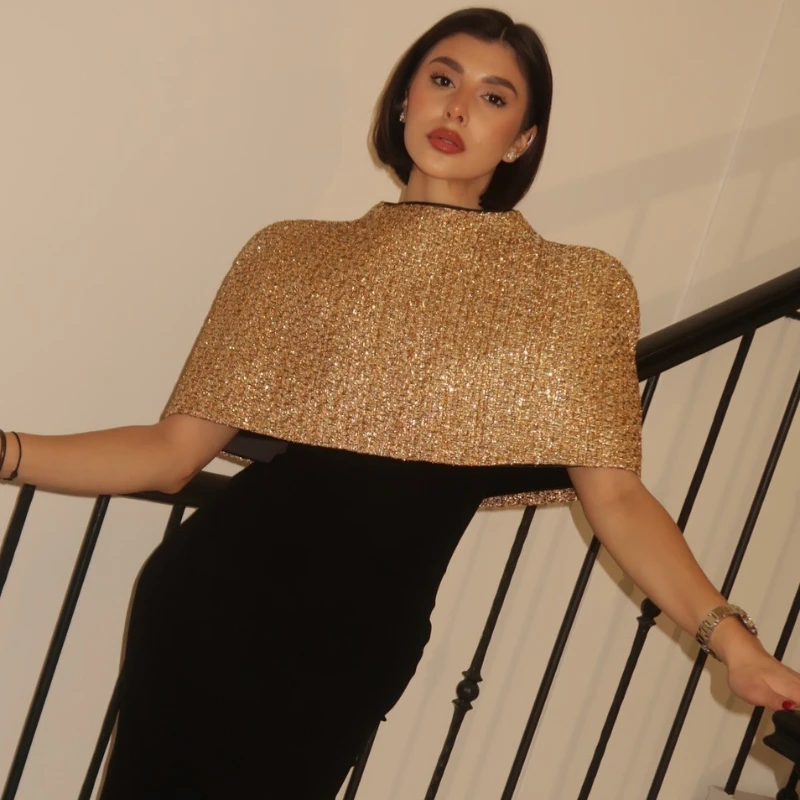 

Tsiisd Fashion Sequin Cape Top Women's Streetwear Patchwork Elegance Commuting Cover Up Cardigan Top Female Solid Vest Top 2026