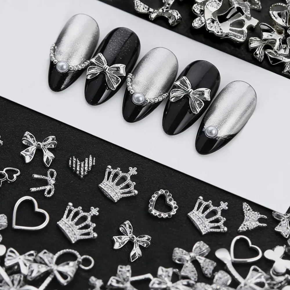 ชาร์มตกแต่งเล็บรูปโบว์ผีเสื้อโลหะผสมสีเงินสีทอง 50 ชิ้น สไตล์ Y2k น่ารัก รูปโบว์ผูกผม รูปหัวใจ ของตกแต่งเล็บโลหะ โบว์ผูกผมแบบผสม อุปกรณ์ทำเล็บ
