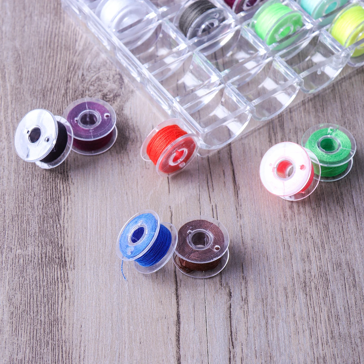 

25Pcs Plastic Bobbin Spools Assorted Colors Thread for Domestic Sewing Machine Transparent Storage Case Bobbin Holder Organizer